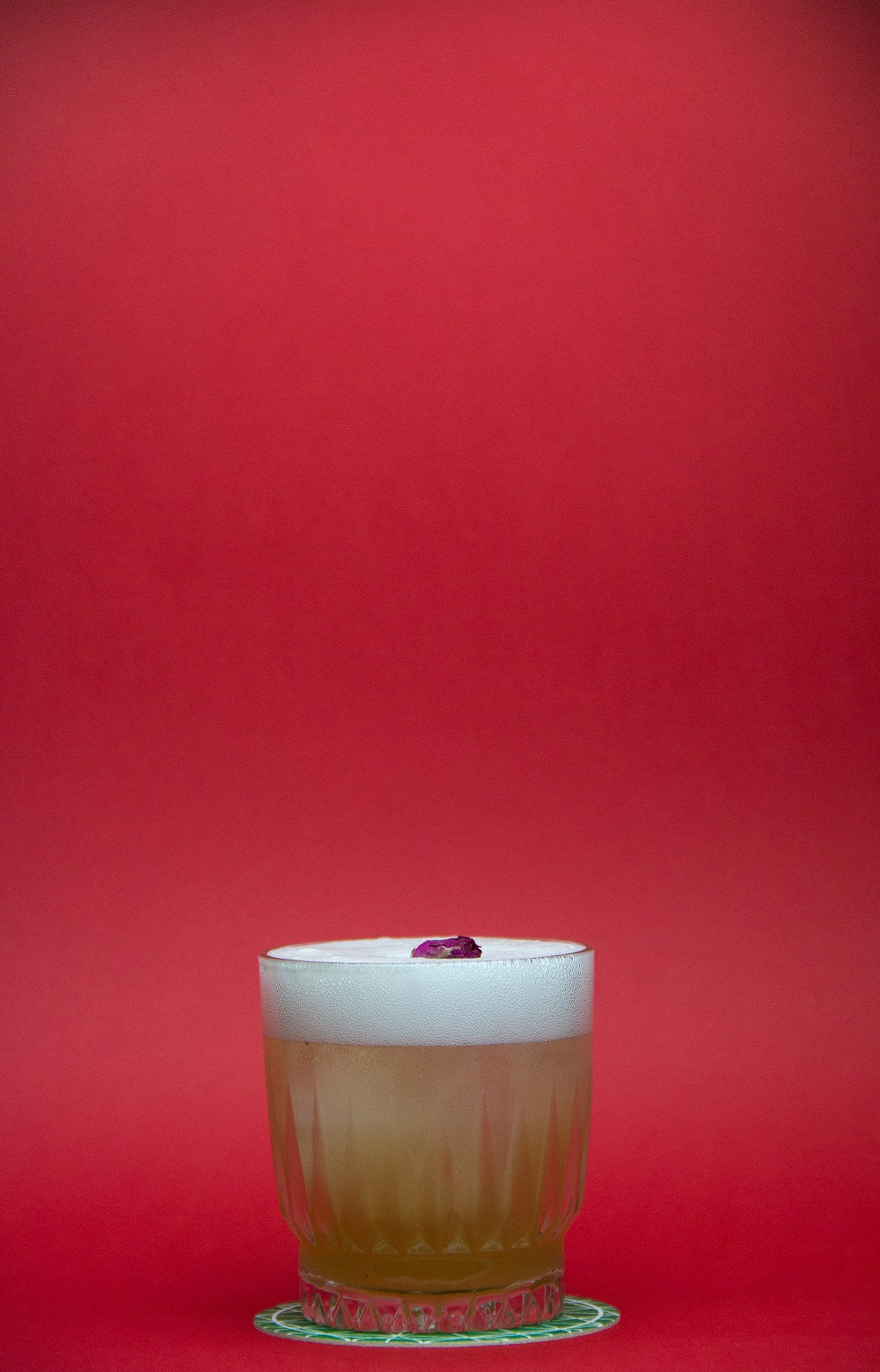 Le Spot de la semaine: le Mal Nécessaire et ses cocktails exotiques