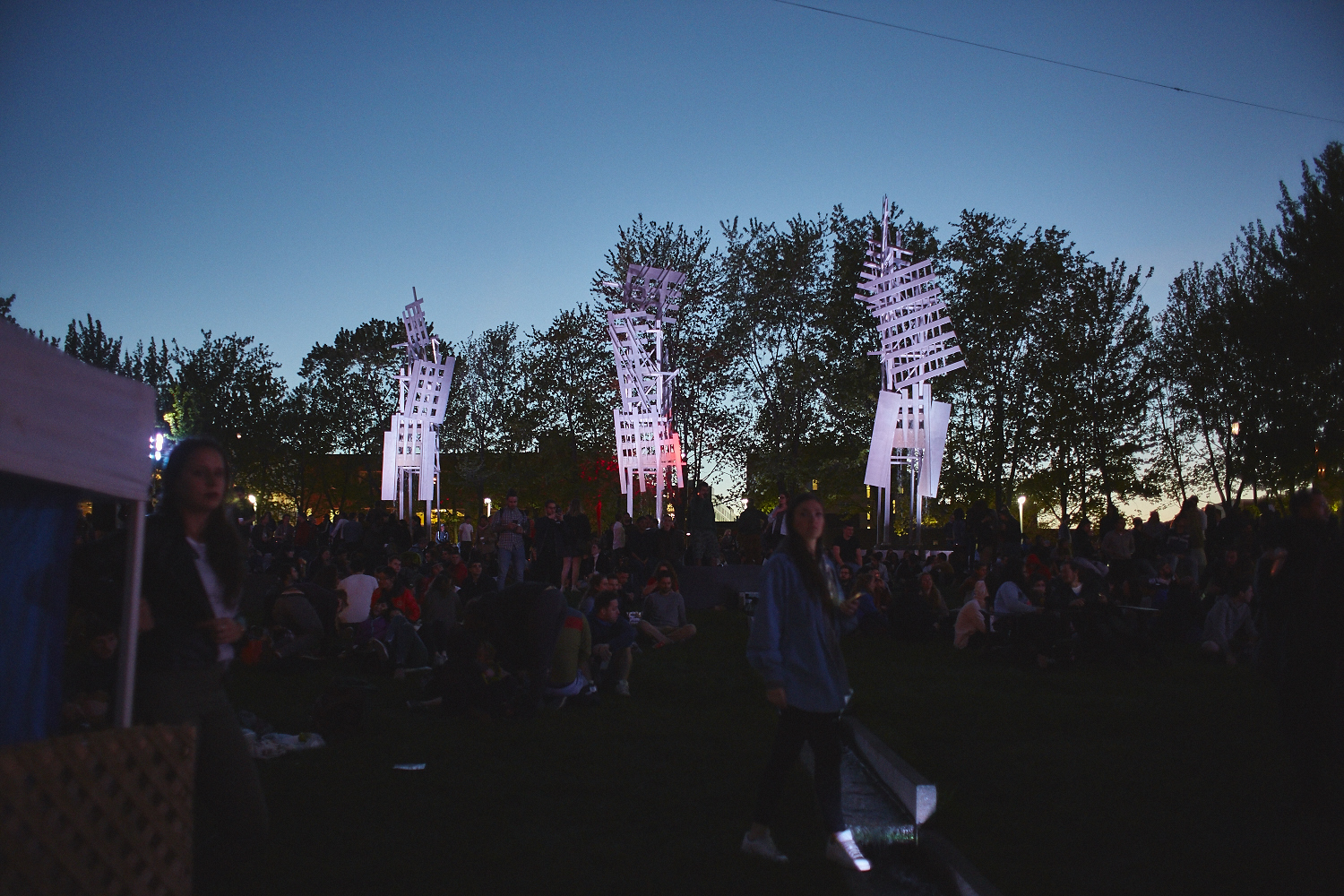 Et c'est parti pour un été de feu aux Jardins Gamelin!