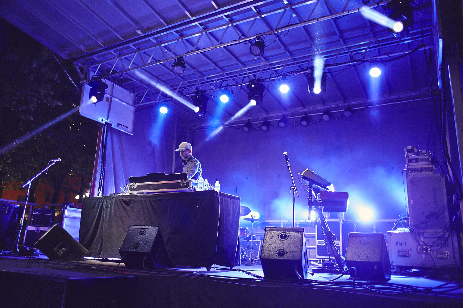 Et c'est parti pour un été de feu aux Jardins Gamelin!