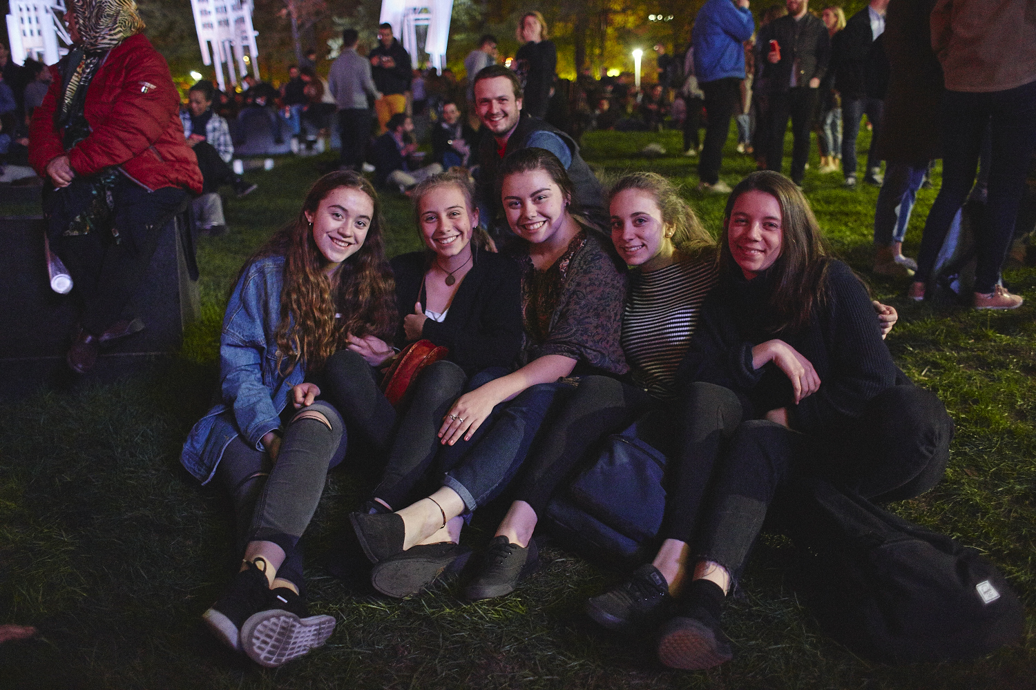 Et c'est parti pour un été de feu aux Jardins Gamelin!