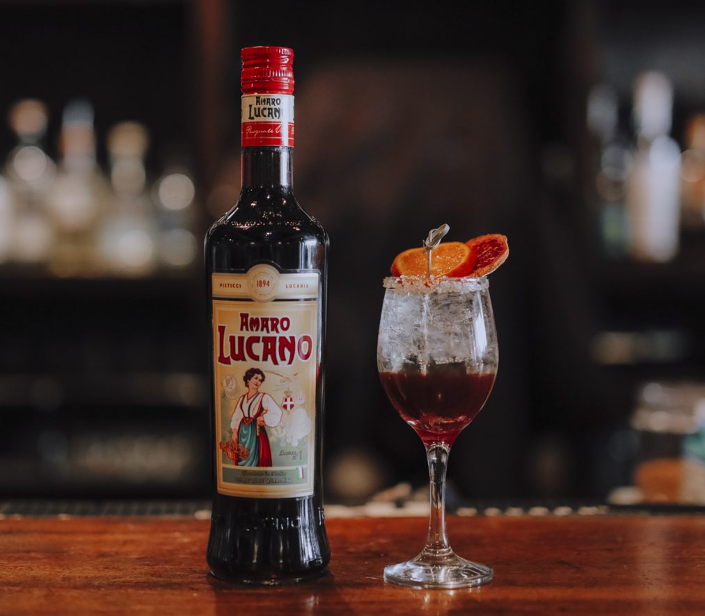 16 cocktails auxquels tu dois absolument goûter pendant Invasion Cocktail