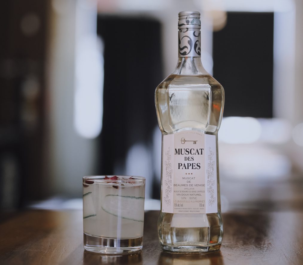 16 cocktails auxquels tu dois absolument goûter pendant Invasion Cocktail