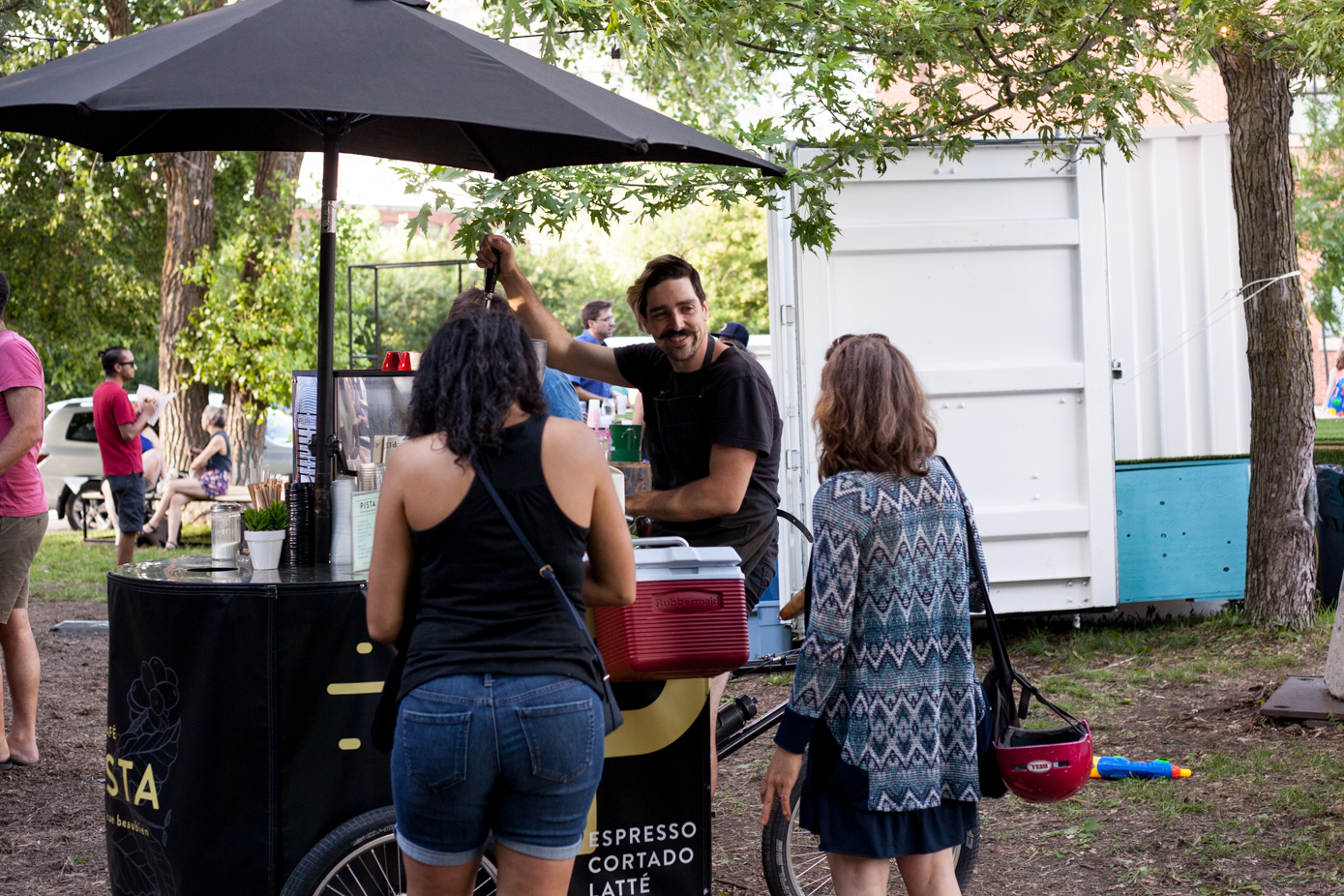Une St-Jean pas mal sympathique dans le Mile-End au Marché des Possibles