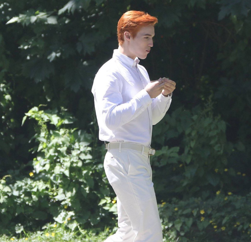 Un mariage se prépare dans la saison 2 de Riverdale (PHOTOS)