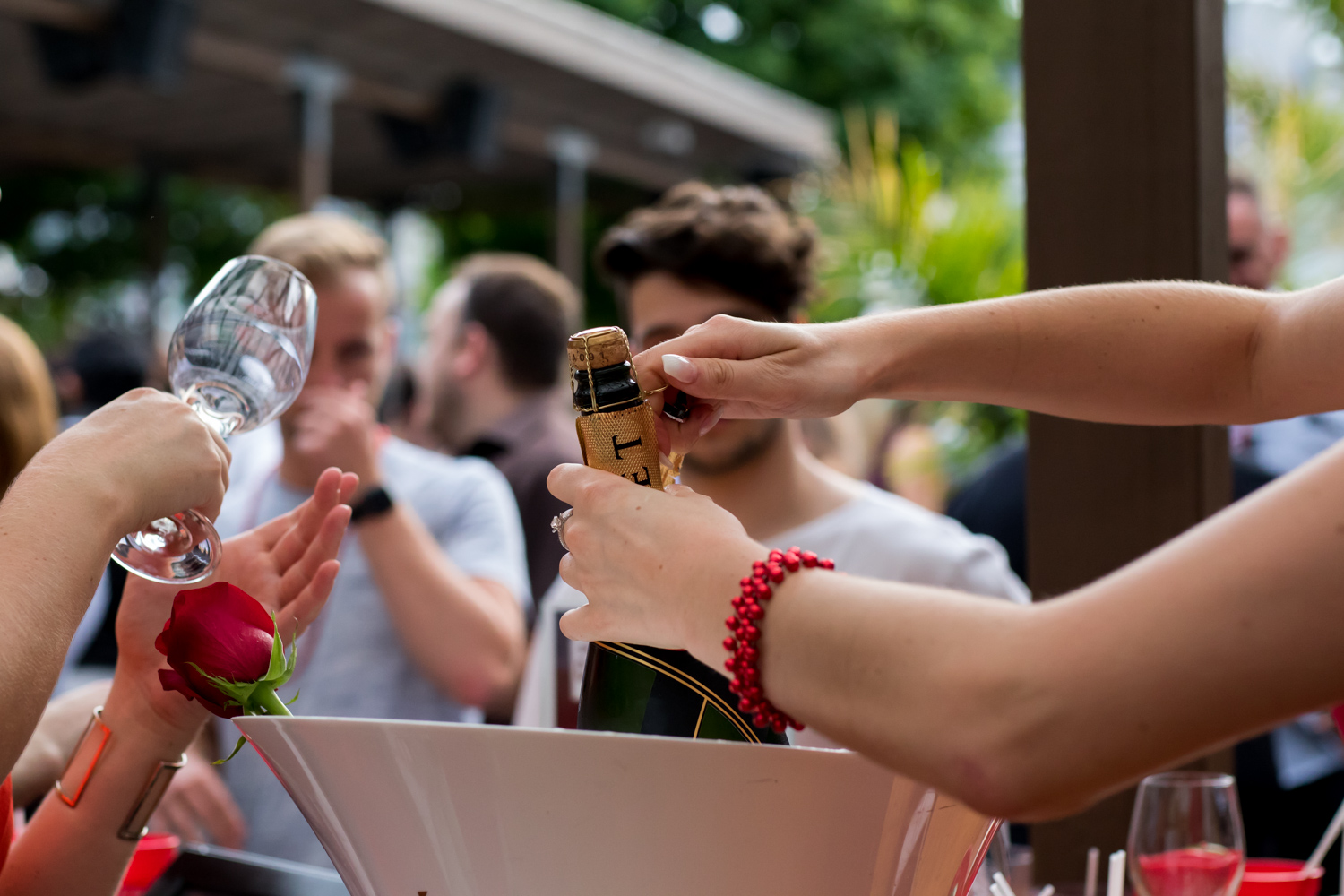 Les Terrasses Bonsecours fêtent leur 8e anniversaire avec un Red Monday pas mal sexy