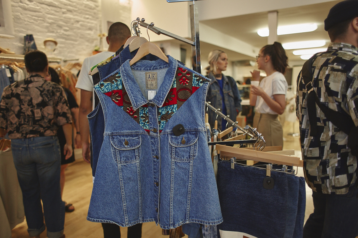 Leclubmay & Ankle magazine lancent leur première collection à la nouvelle boutique Citizen Vintage