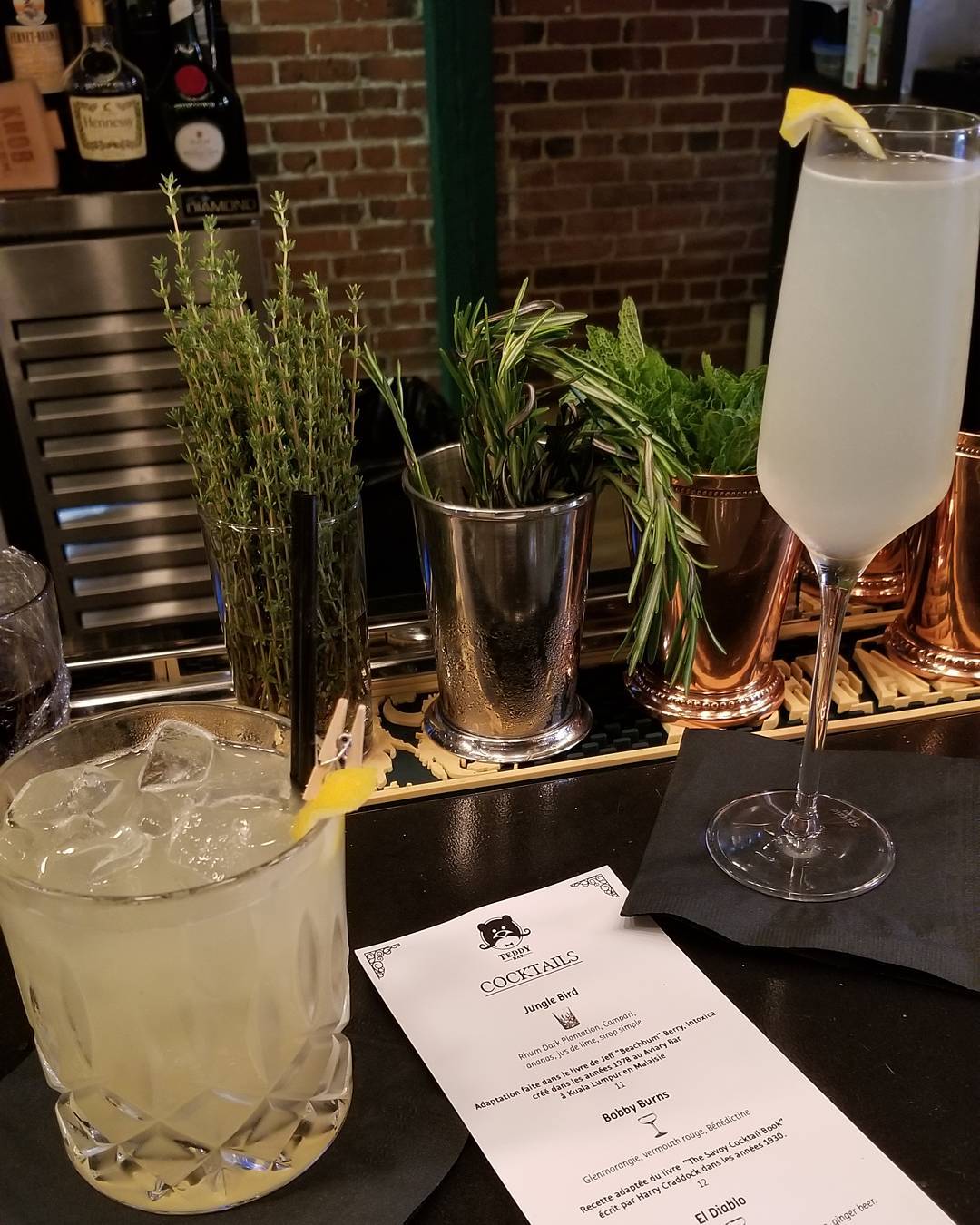 Un nouveau bar bien « cozy » vient d'ouvrir dans le Quartier Latin