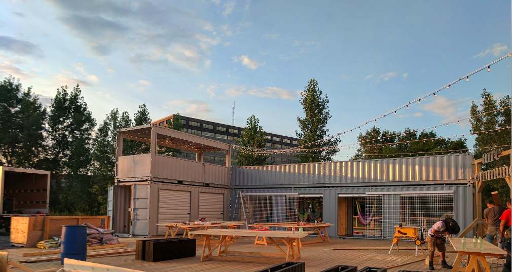 Voici à quoi ressemble le tout nouvel espace de travail en plein air dans le Mile-End