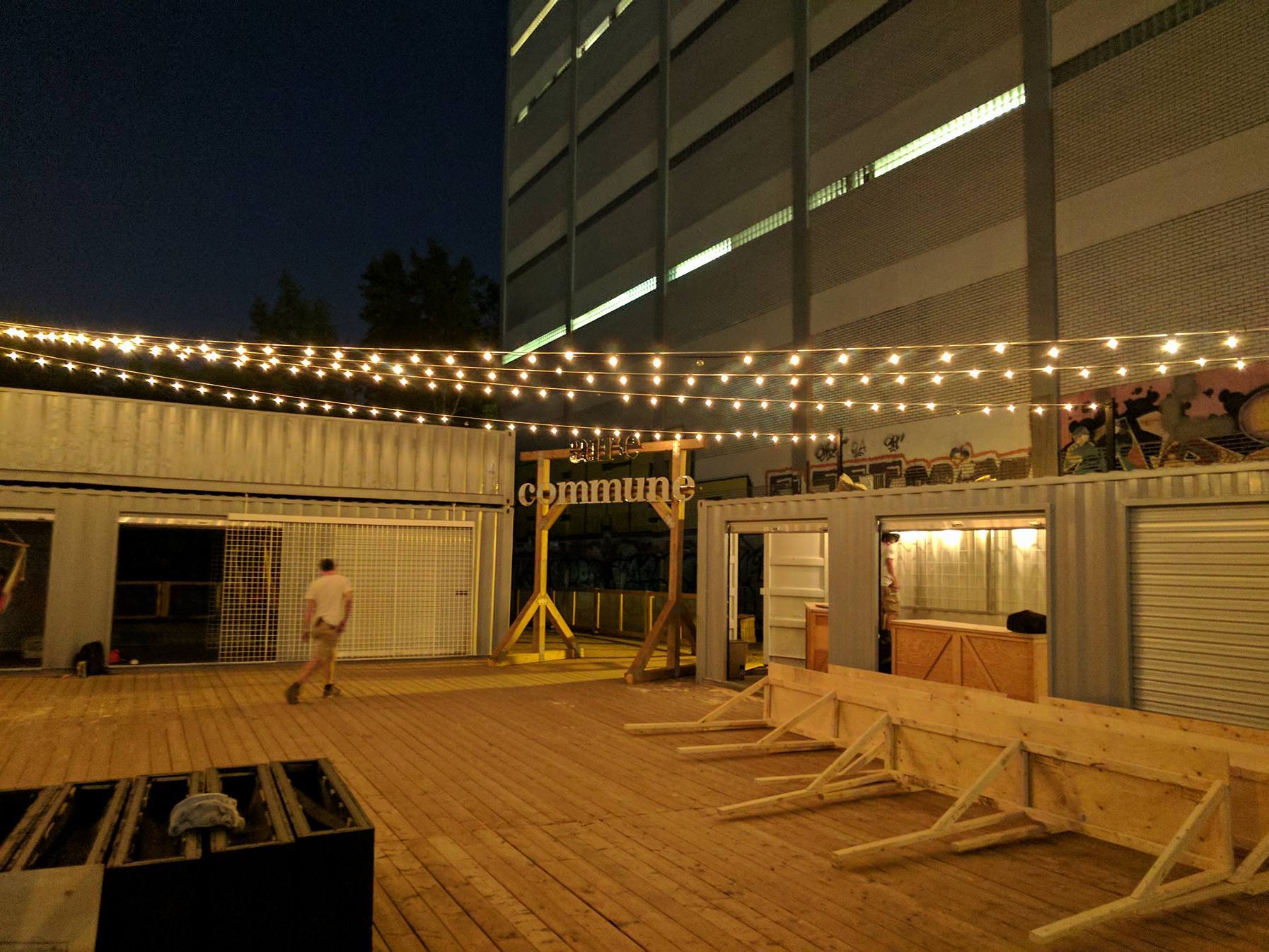 Voici à quoi ressemble le tout nouvel espace de travail en plein air dans le Mile-End