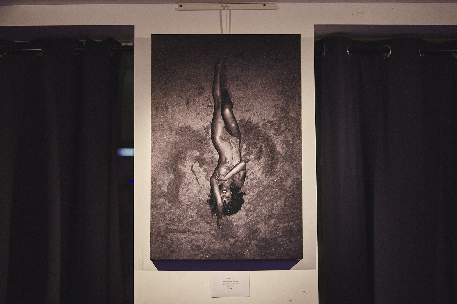 Le corps nu de la femme à l'honneur dans l'expo TheNakedTruth par l'artiste Zi