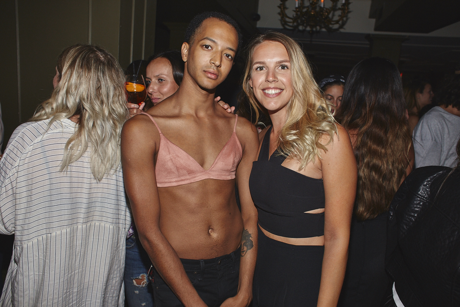 Sokoloff Lingerie présente un défilé sexy et diversifié pour sa nouvelle collection