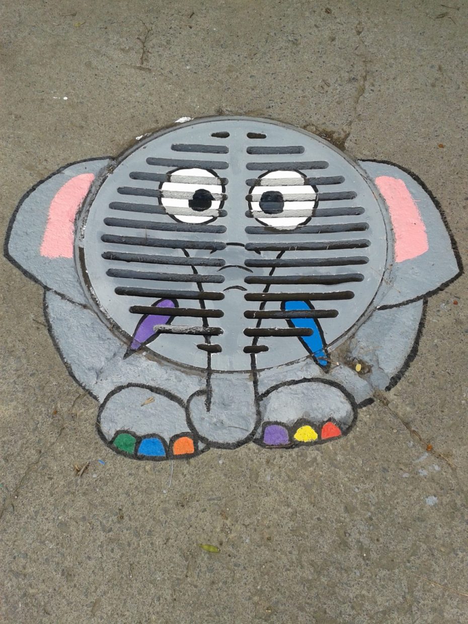 15 photos de bouches d’égout transformées dans les rues de Montréal