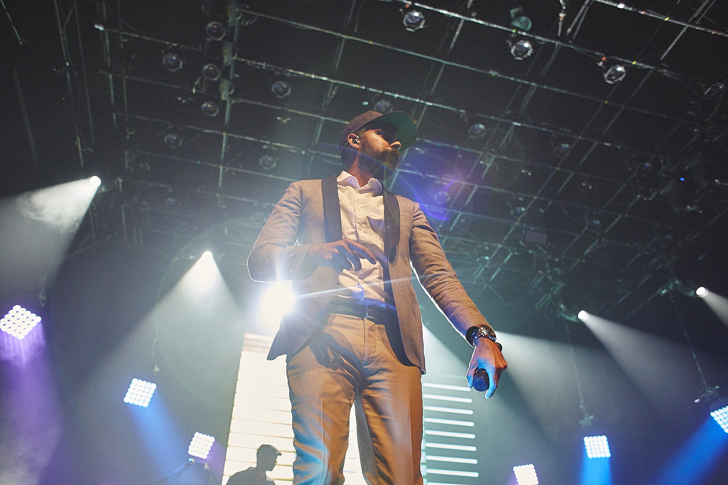 Le MTELUS s’offre un gros show d’ouverture gratuit en compagnie de centaines de Montréalais (PHOTOS)