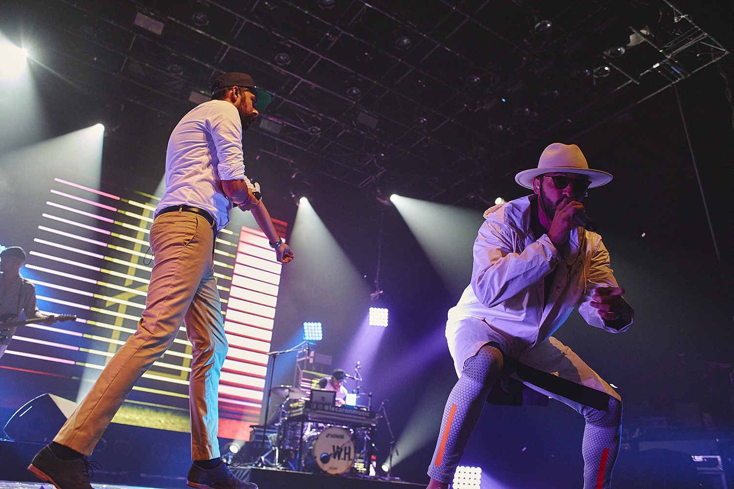 Le MTELUS s’offre un gros show d’ouverture gratuit en compagnie de centaines de Montréalais (PHOTOS)
