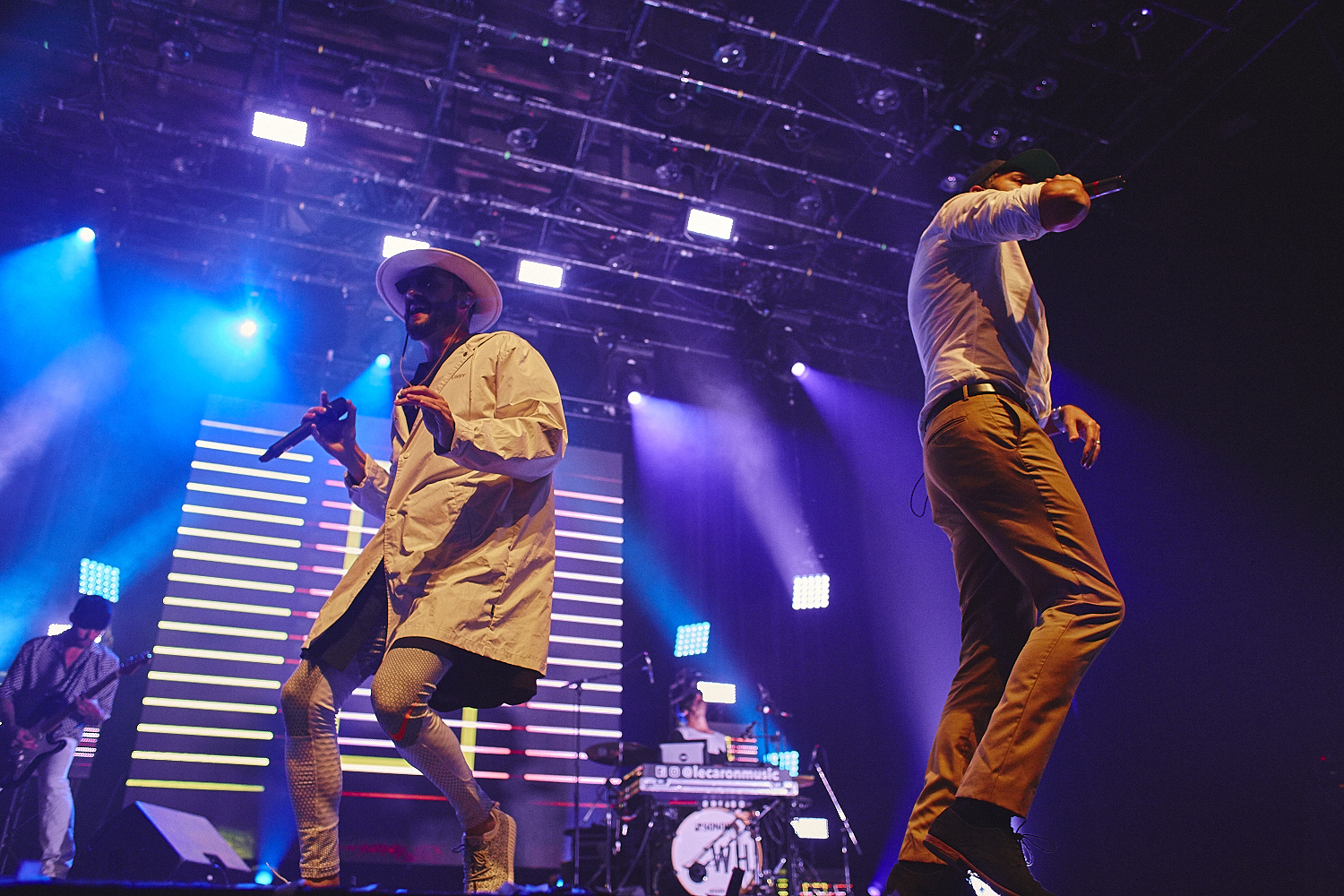 Le MTELUS s’offre un gros show d’ouverture gratuit en compagnie de centaines de Montréalais (PHOTOS)