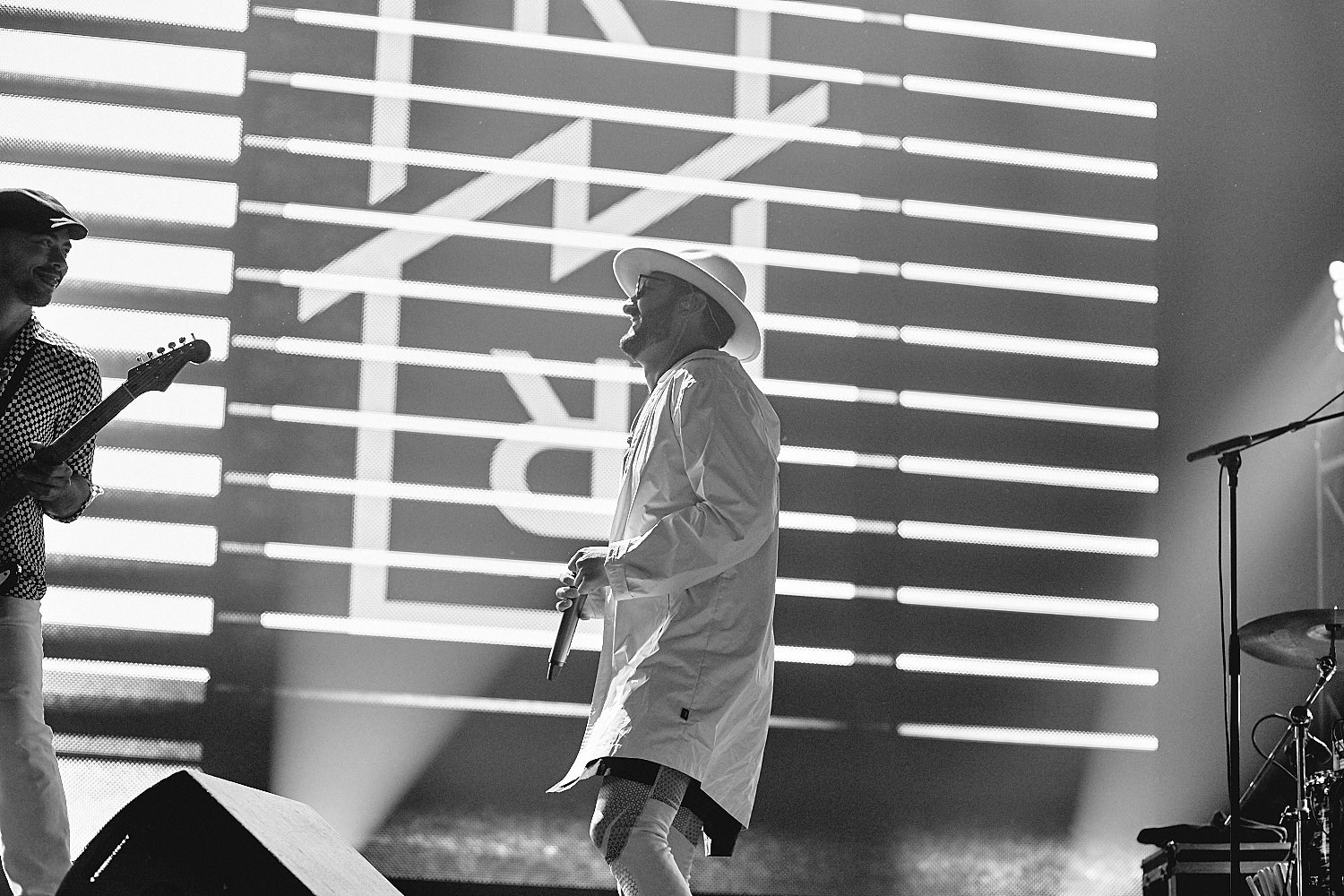 Le MTELUS s’offre un gros show d’ouverture gratuit en compagnie de centaines de Montréalais (PHOTOS)