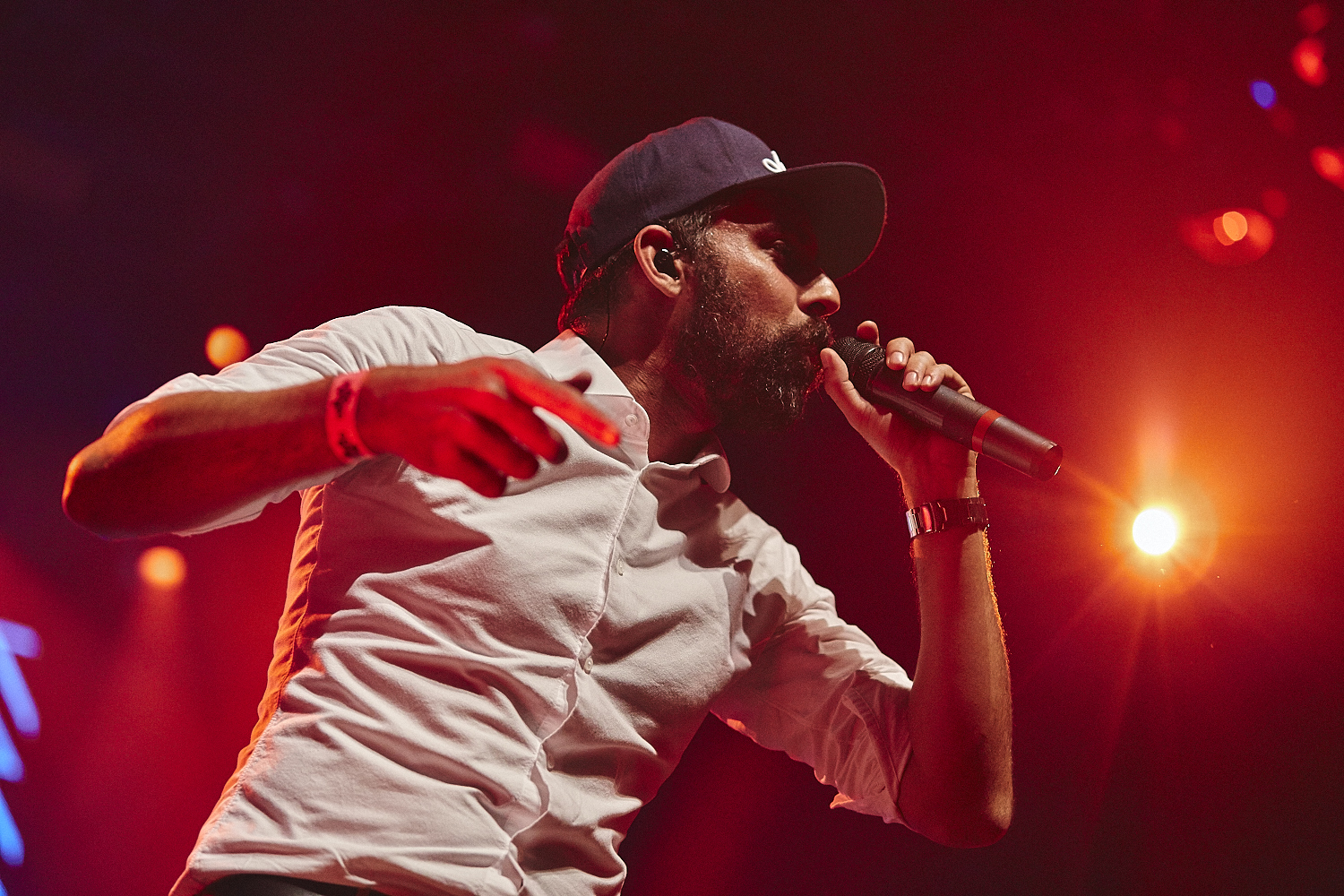 Le MTELUS s’offre un gros show d’ouverture gratuit en compagnie de centaines de Montréalais (PHOTOS)