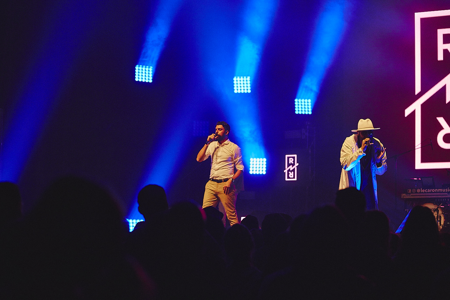 Le MTELUS s’offre un gros show d’ouverture gratuit en compagnie de centaines de Montréalais (PHOTOS)