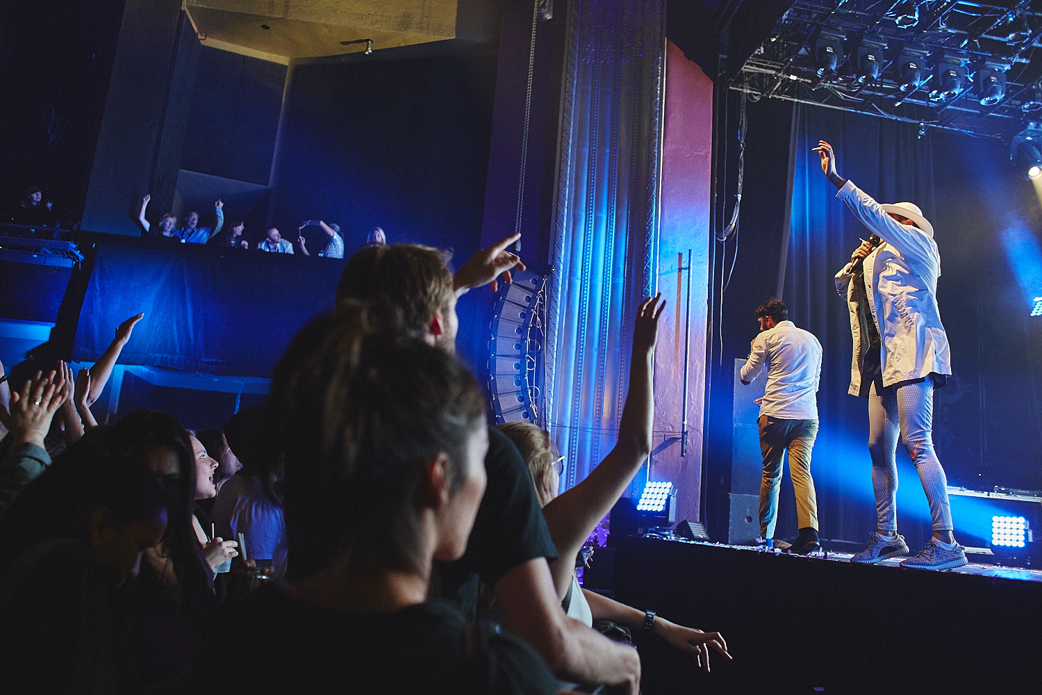 Le MTELUS s’offre un gros show d’ouverture gratuit en compagnie de centaines de Montréalais (PHOTOS)