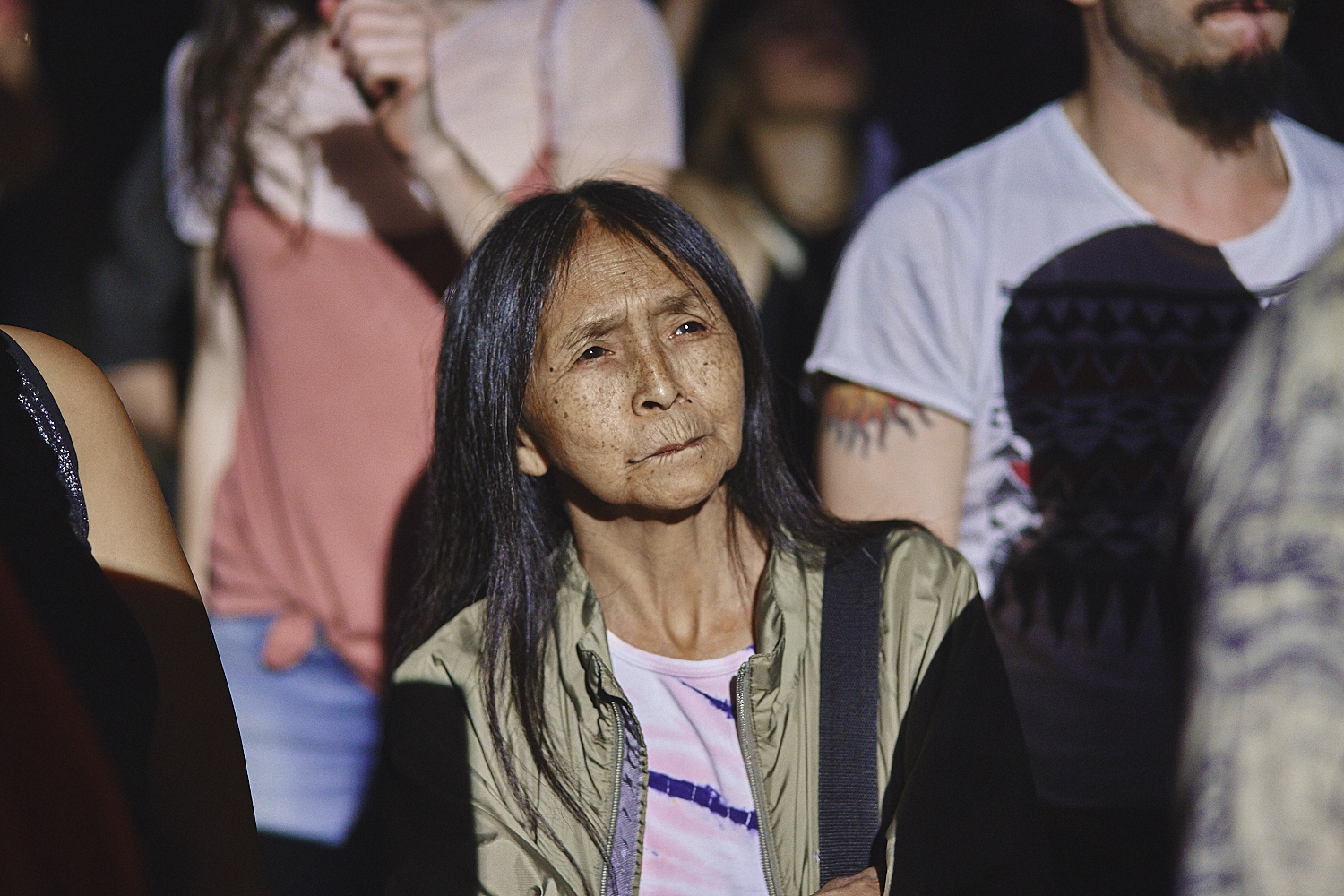Le MTELUS s’offre un gros show d’ouverture gratuit en compagnie de centaines de Montréalais (PHOTOS)