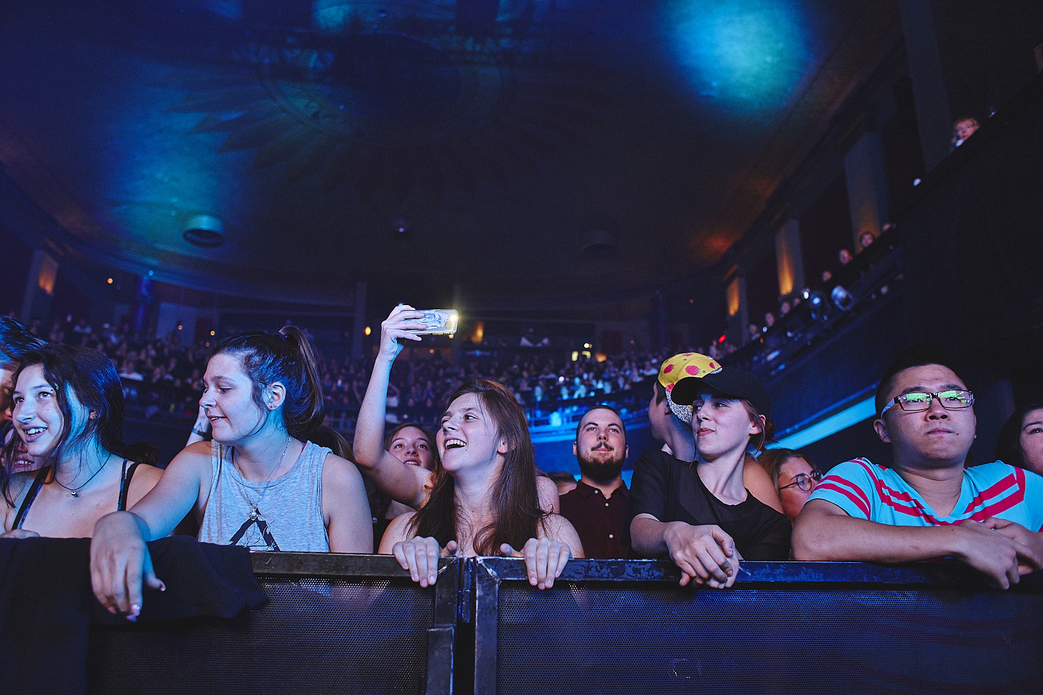 Le MTELUS s’offre un gros show d’ouverture gratuit en compagnie de centaines de Montréalais (PHOTOS)