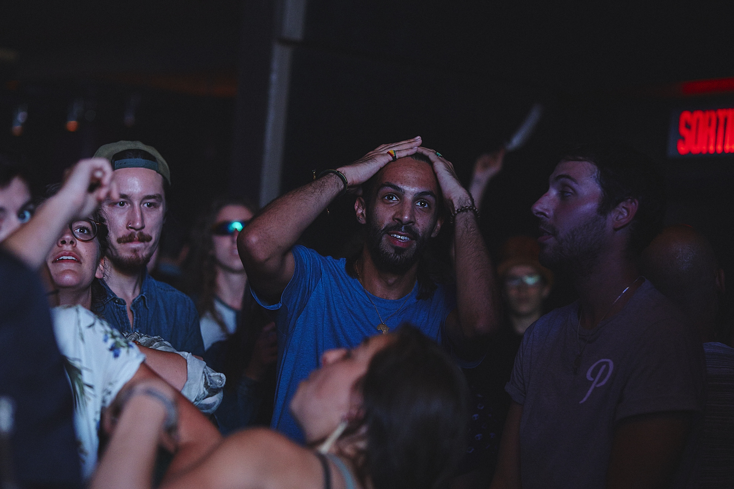 Le MTELUS s’offre un gros show d’ouverture gratuit en compagnie de centaines de Montréalais (PHOTOS)