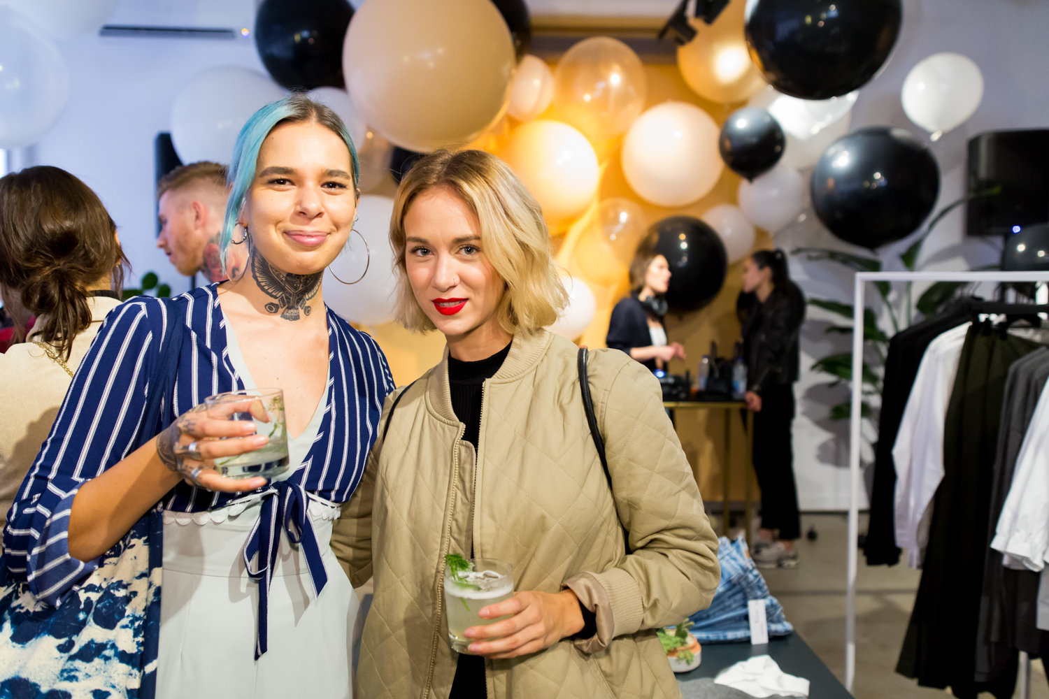 Frank and Oak lance sa toute première boutique pour femmes dans le Mile-End (PHOTOS)