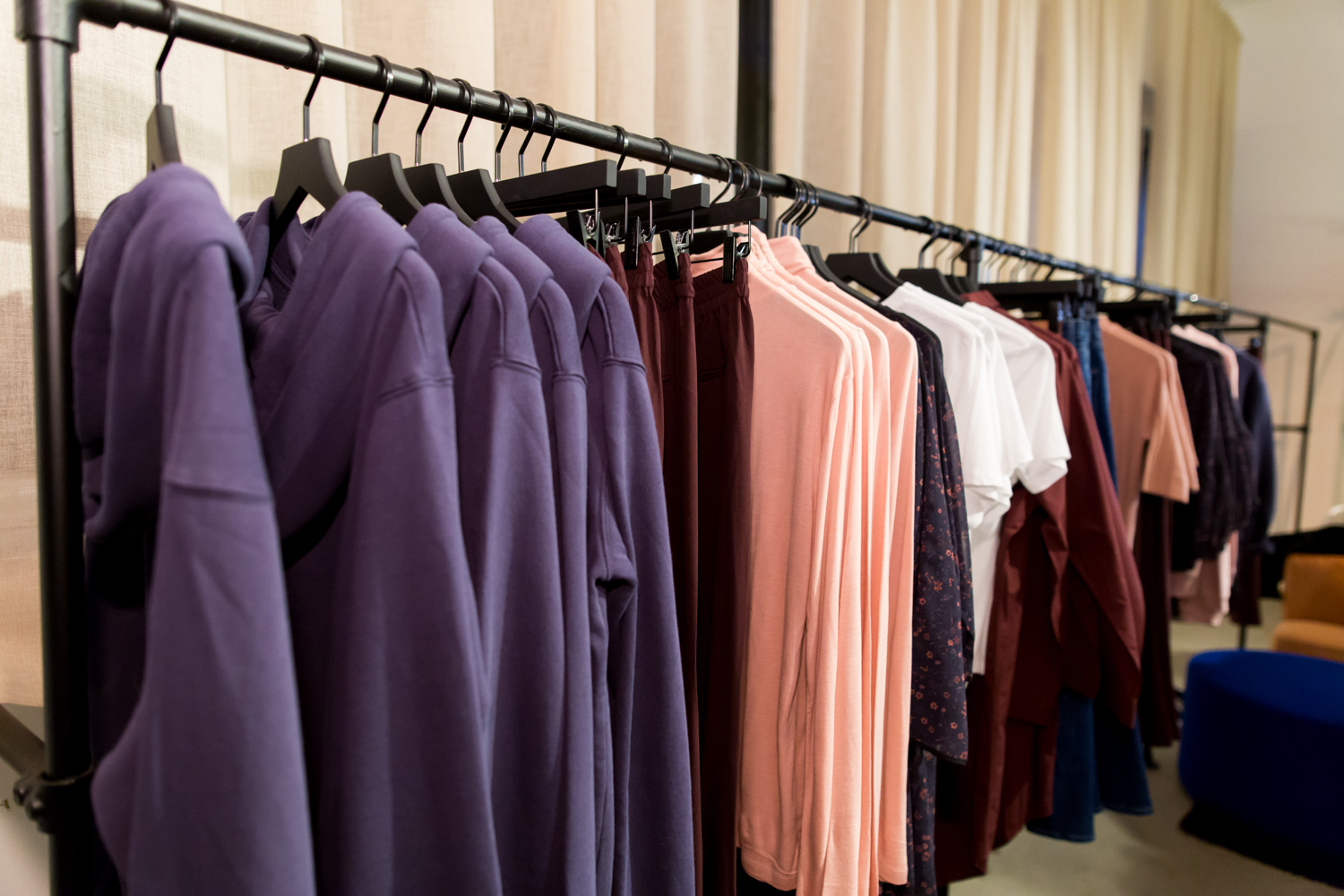 Frank and Oak lance sa toute première boutique pour femmes dans le Mile-End (PHOTOS)