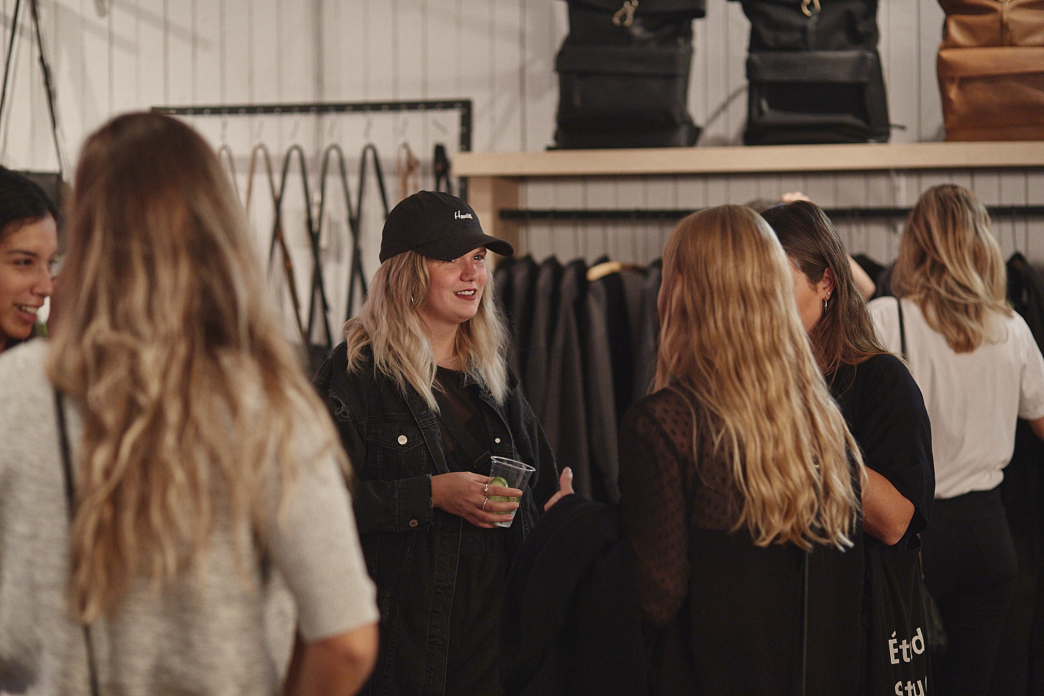 Pop-up shop exclusif de la collaboration entre Kroy X De L'île à la boutique Lowell