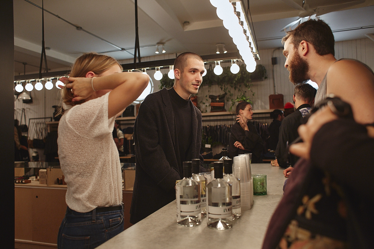 Pop-up shop exclusif de la collaboration entre Kroy X De L'île à la boutique Lowell