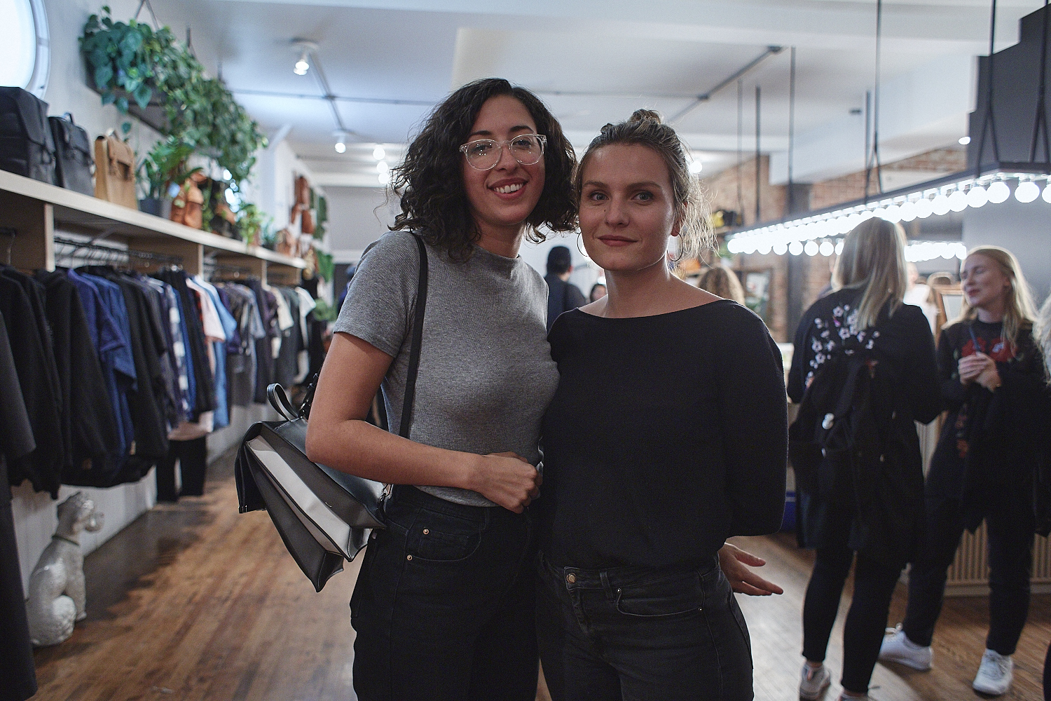 Pop-up shop exclusif de la collaboration entre Kroy X De L'île à la boutique Lowell