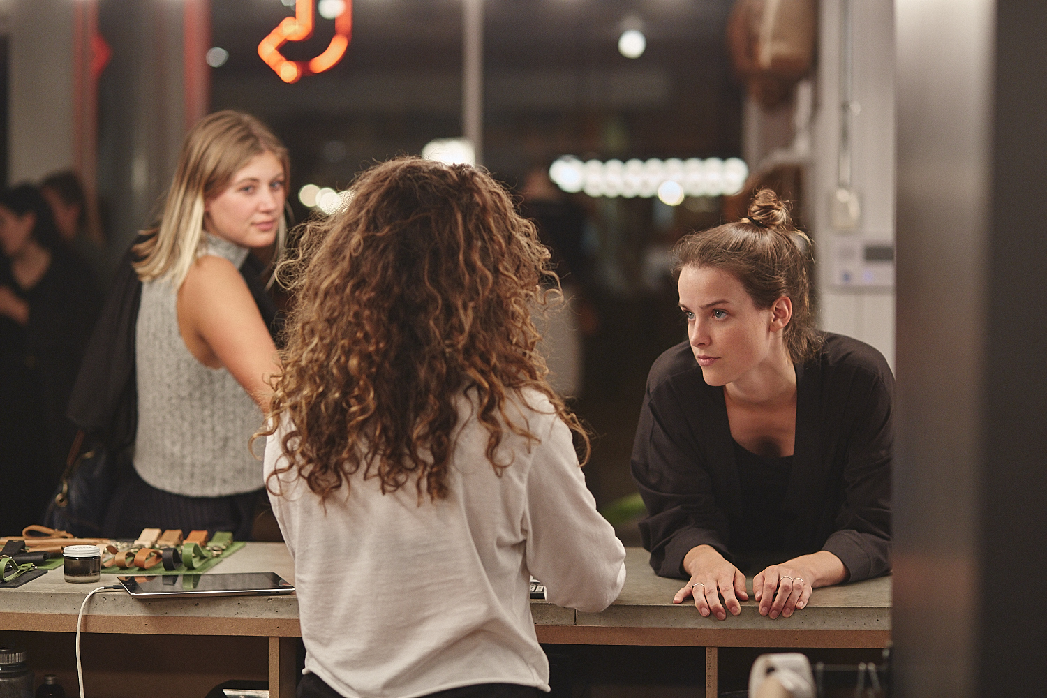 Pop-up shop exclusif de la collaboration entre Kroy X De L'île à la boutique Lowell