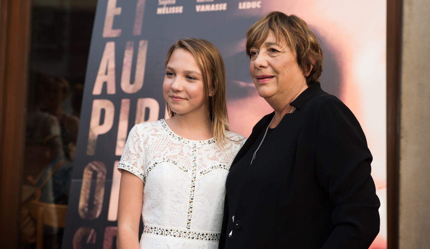 Tapis rouge du très attendu film Et au Pire on se Mariera au Théatre Outremont
