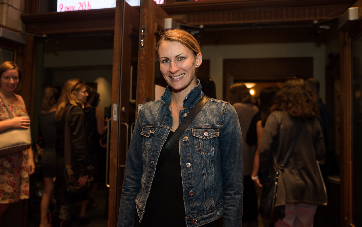 Tapis rouge du très attendu film Et au Pire on se Mariera au Théatre Outremont