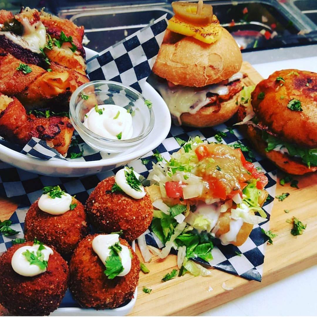 Un resto de Montréal t'offre les tacos à 1$ demain seulement