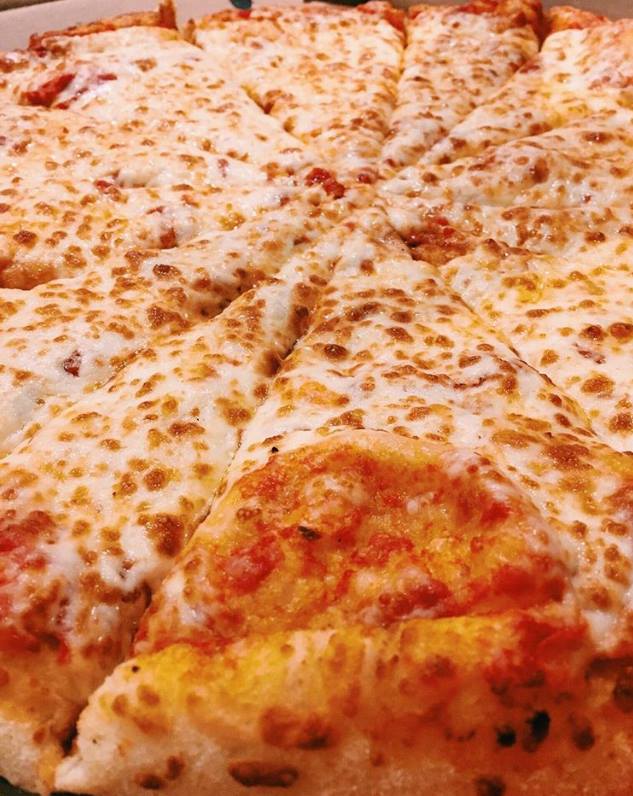 Pizza Pizza célèbre son 50e et le mois de la pizza avec un pas pire rabais demain