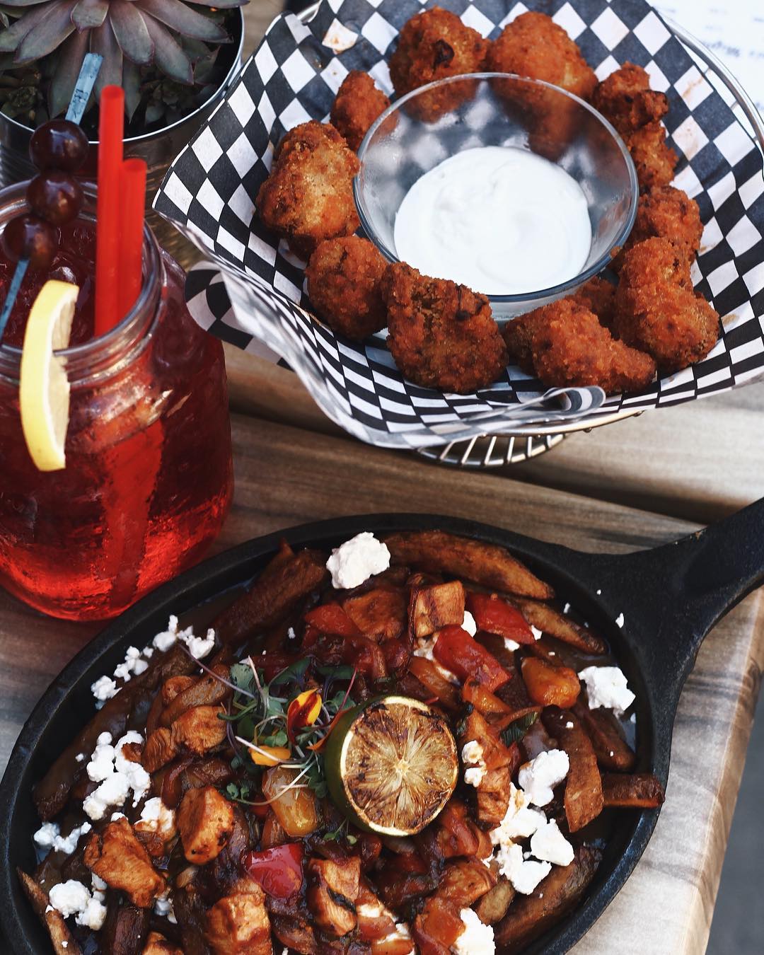 Un nouveau resto de burgers et poutines ouvrira ses portes dans le centre-ville