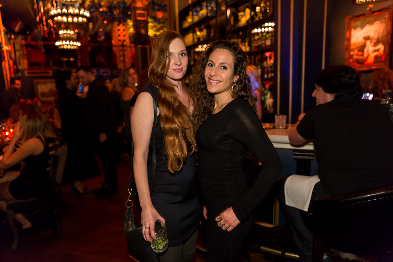 Le Bord'Elle fête ses 1 an avec un gros party burlesque, champagne et le BFF de Kim Kardashian