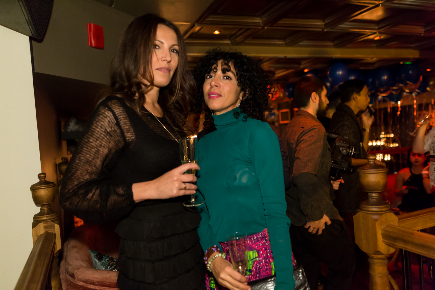 Le Bord'Elle fête ses 1 an avec un gros party burlesque, champagne et le BFF de Kim Kardashian