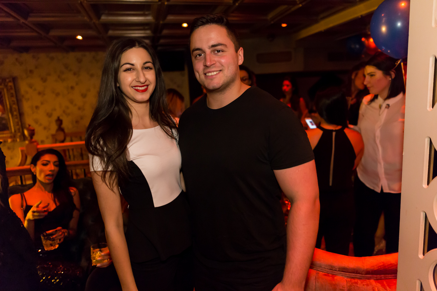 Le Bord'Elle fête ses 1 an avec un gros party burlesque, champagne et le BFF de Kim Kardashian