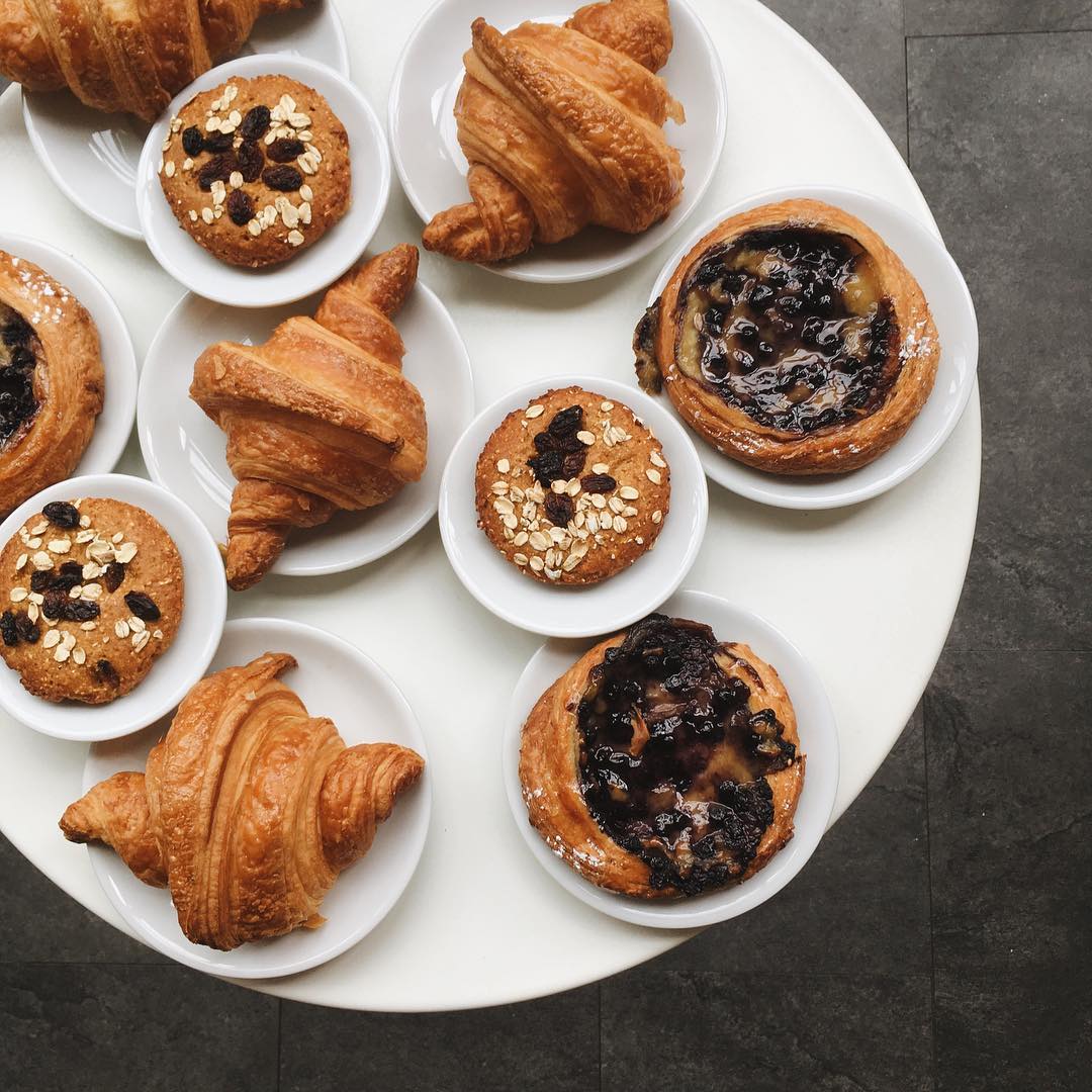 Ce café montréalais te donne une plante à l'achat d'un latte