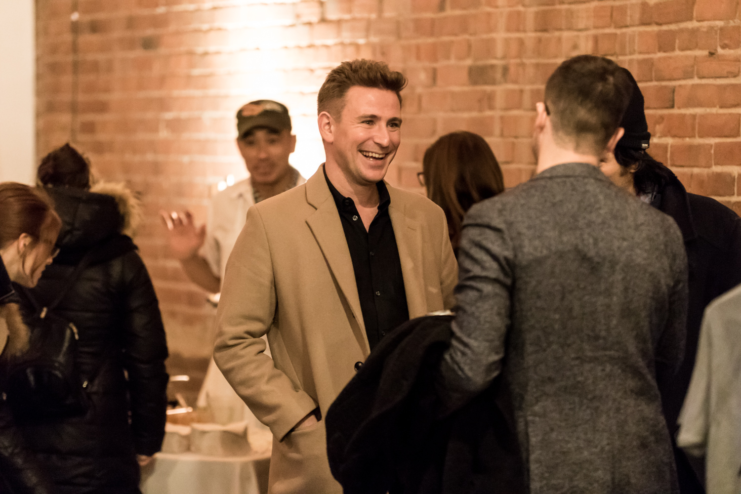 Soirée de lancement du Collectif des Fêtes : un marché éphémère 100% local au centre-ville (PHOTOS)