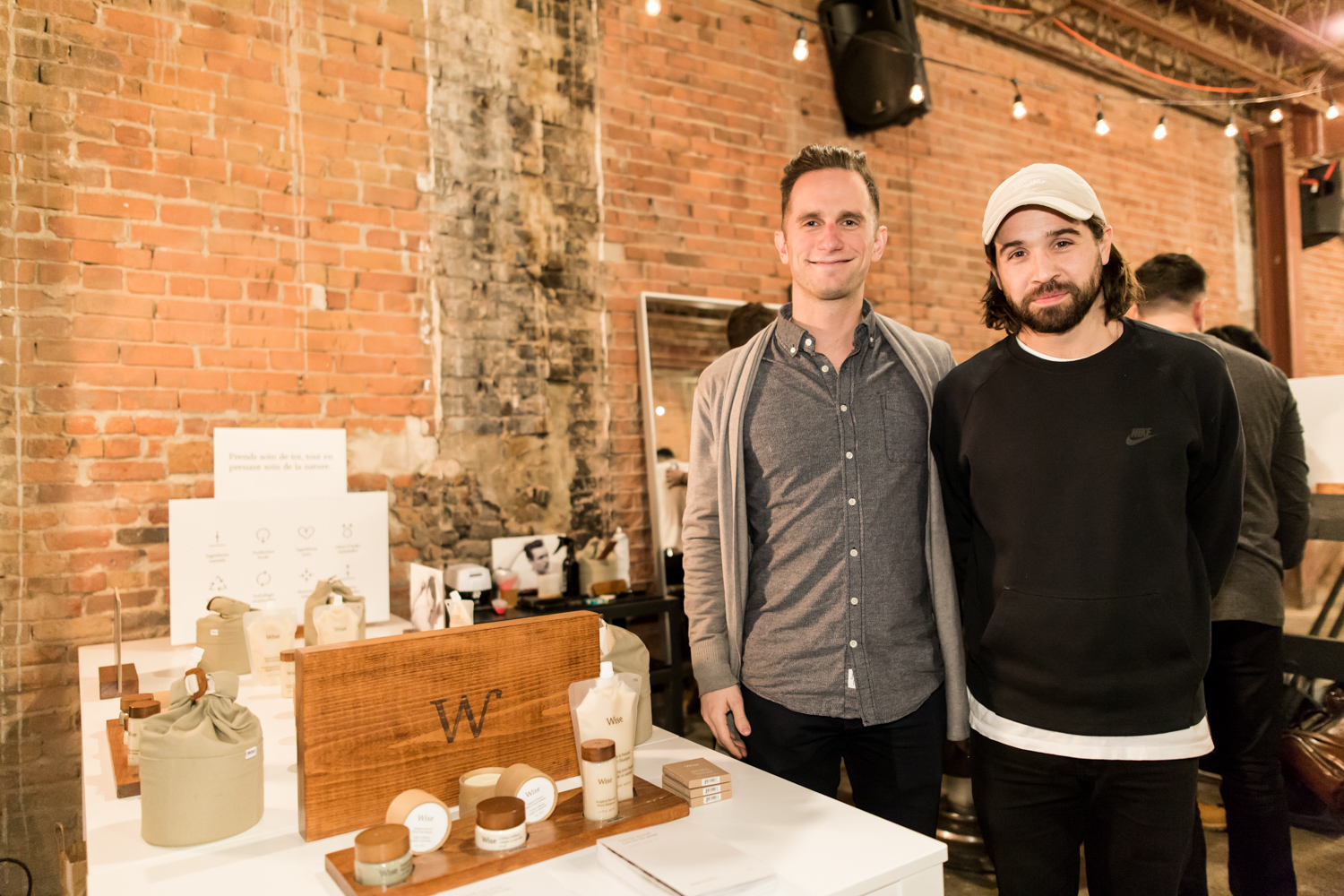 Soirée de lancement du Collectif des Fêtes : un marché éphémère 100% local au centre-ville (PHOTOS)