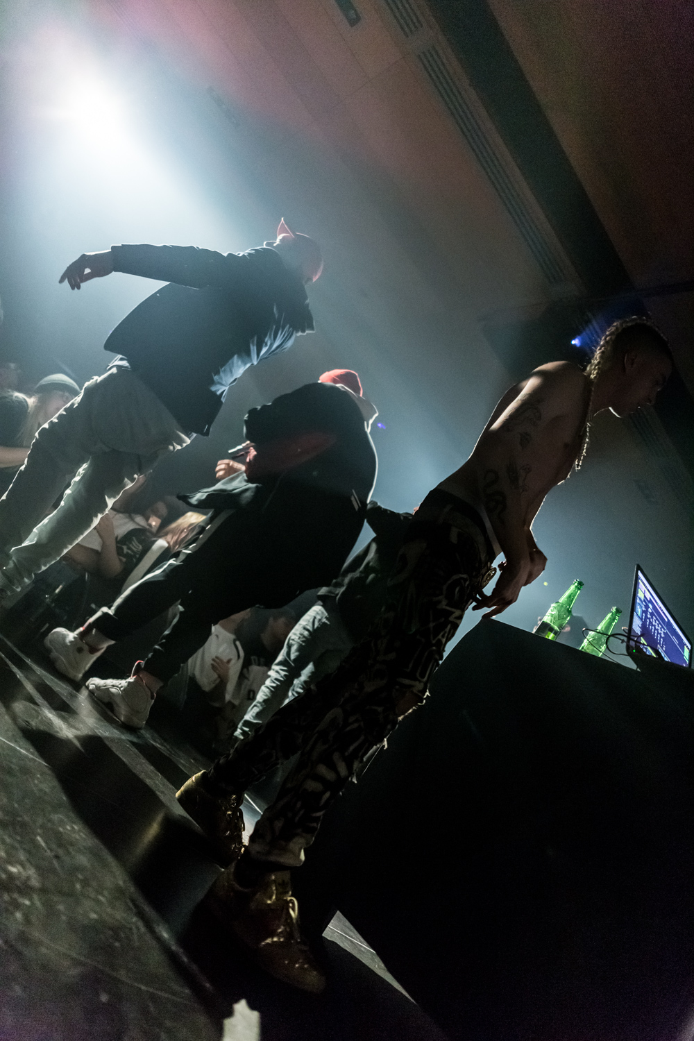 Party de Noël festif et tout sauf plate gracieuseté de Dead Obies (PHOTOS)