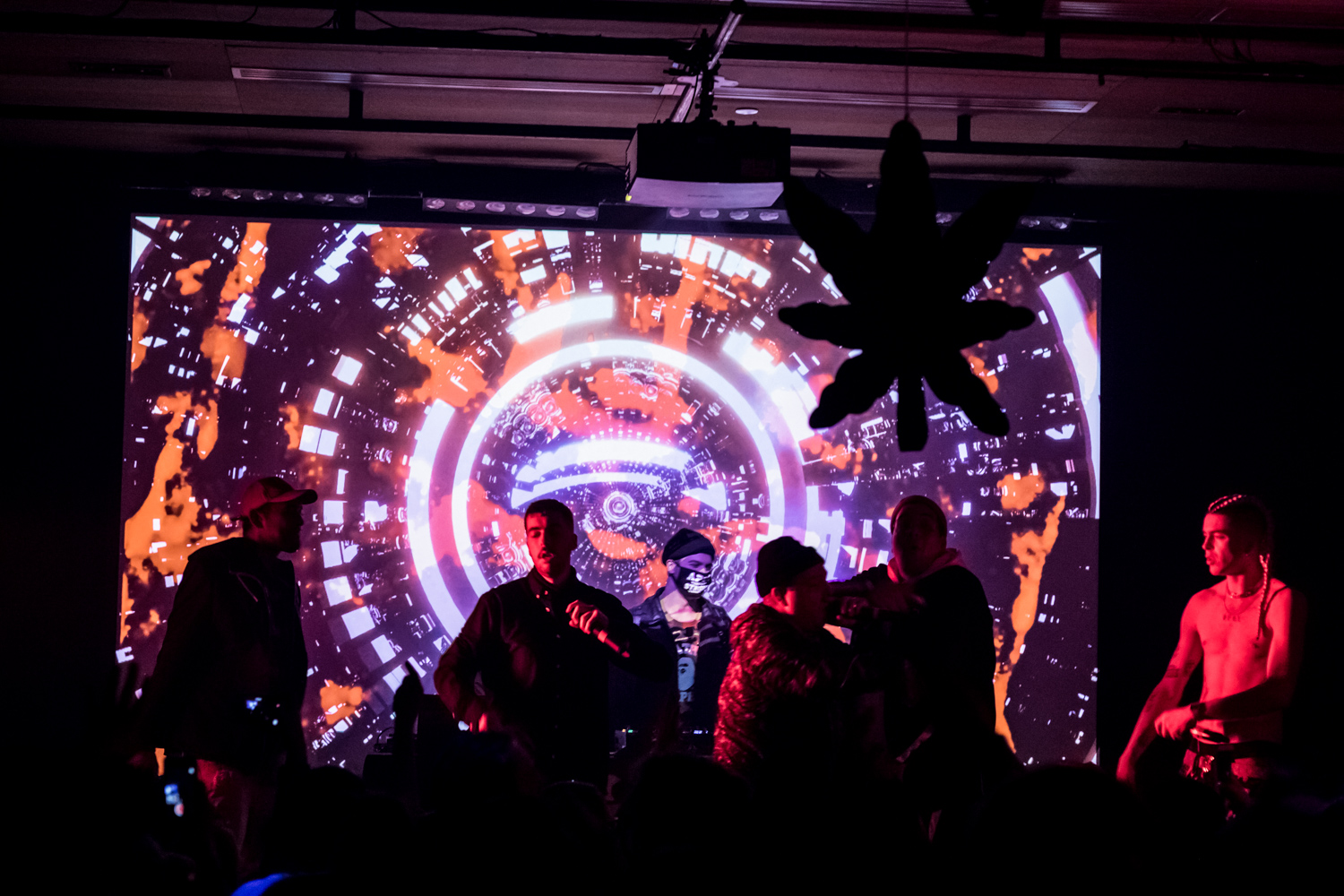 Party de Noël festif et tout sauf plate gracieuseté de Dead Obies (PHOTOS)