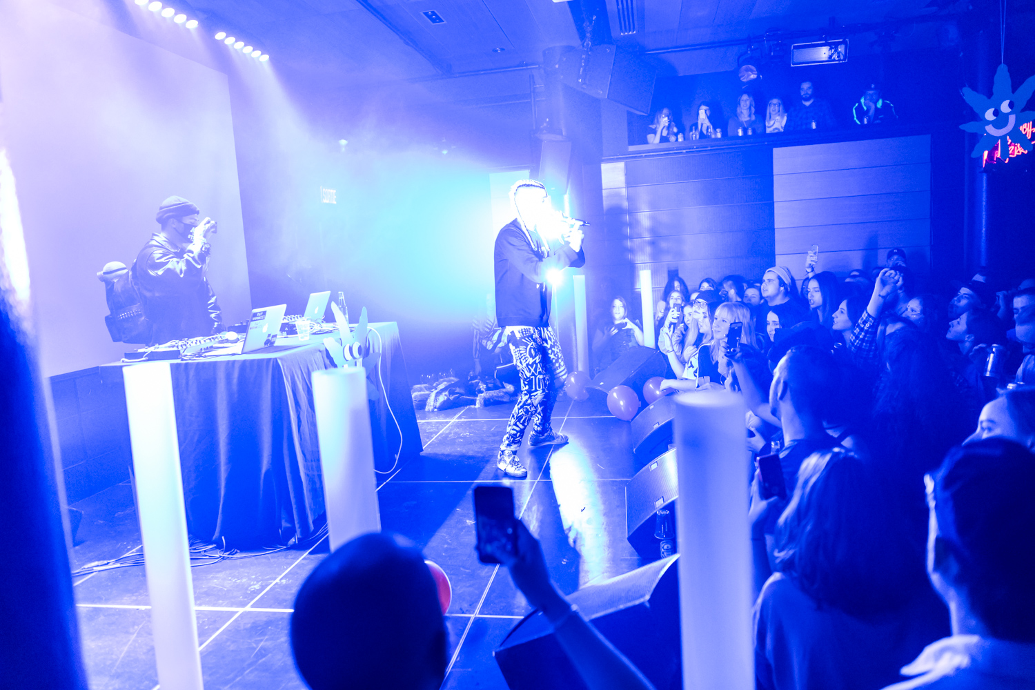 Party de Noël festif et tout sauf plate gracieuseté de Dead Obies (PHOTOS)