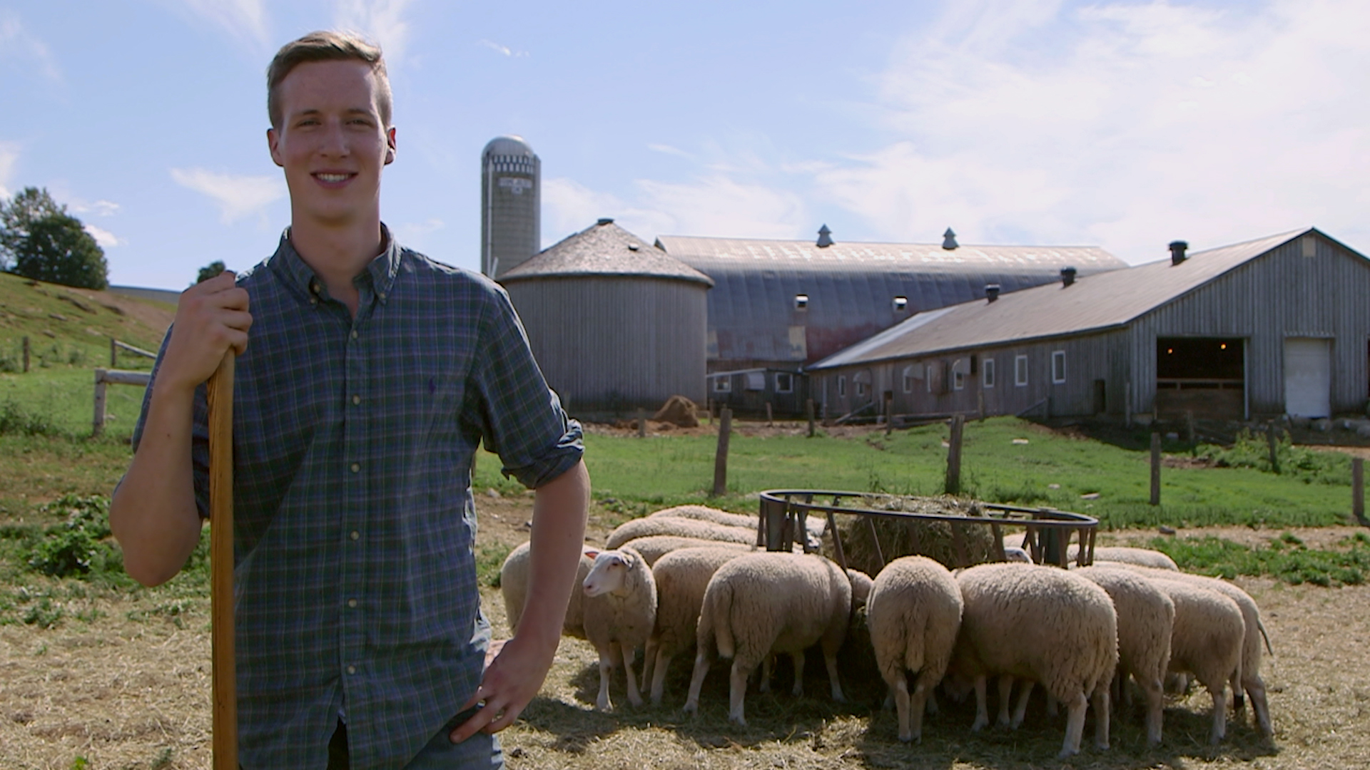 Voici les 5 candidats de la prochaine saison de L'Amour est dans le pré (PHOTOS)