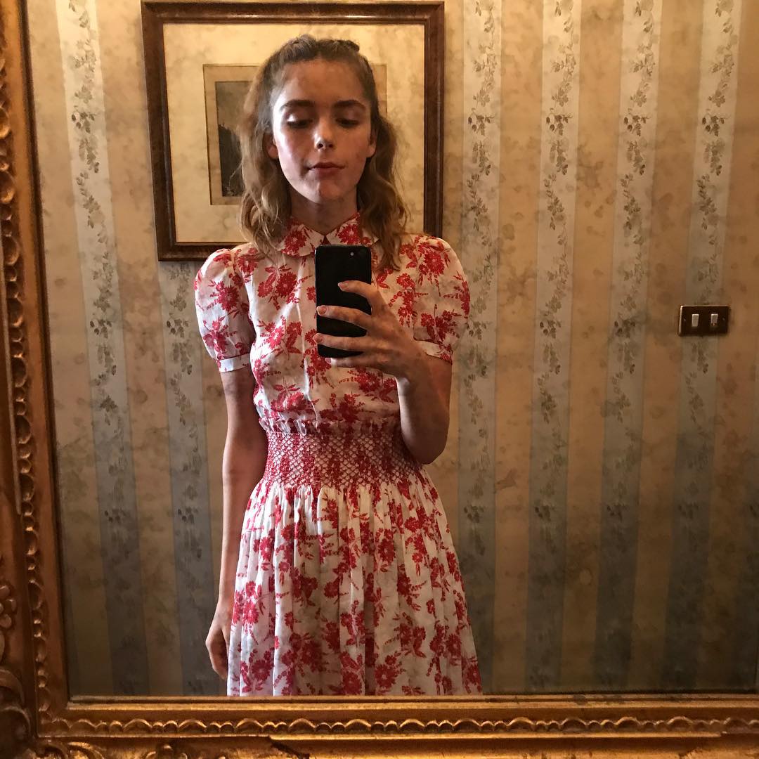 15 photos de l'actrice qui interprétera Sabrina l'apprentie sorcière dans la nouvelle série de Netflix