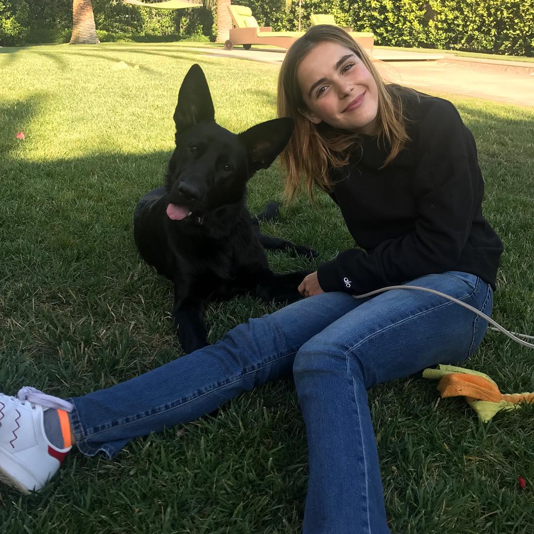 15 photos de l'actrice qui interprétera Sabrina l'apprentie sorcière dans la nouvelle série de Netflix