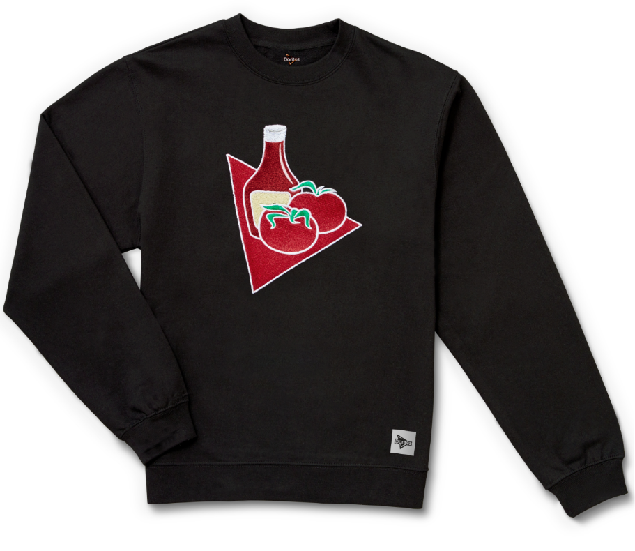 Il existe une collection de vêtements pour clamer haut et fort ton amour des Doritos (PHOTOS)